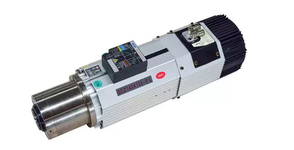<b>Spindle configuration</b><br/>A 9kW high-power spindle enables high-quality and efficient routering operations