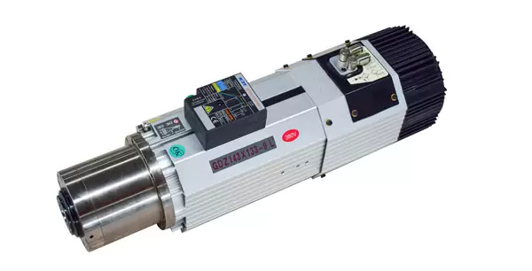 <b>Spindle configuration</b><br/>9kW high-power spindle, effectively improving routering efficiency