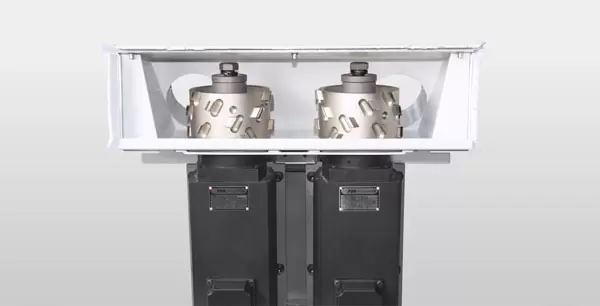 <b>Pre-milling unit</b><br/>Dual 40mm milling cutters eliminate waviness, burrs, and uneven surfaces to deliver smooth edges for tight tape bonding.