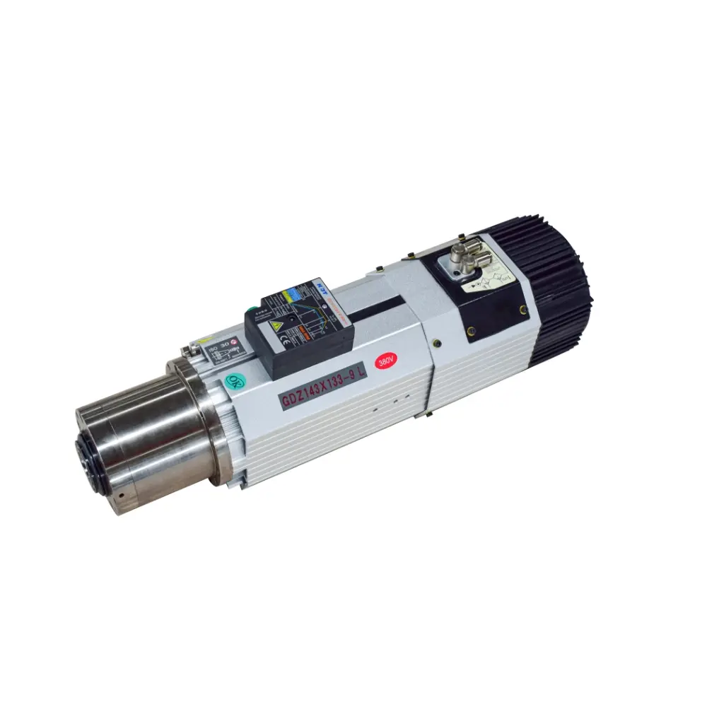 <b>Spindle configuration</b><br/>9kW high-power spindle, effectively improving routering efficiency.