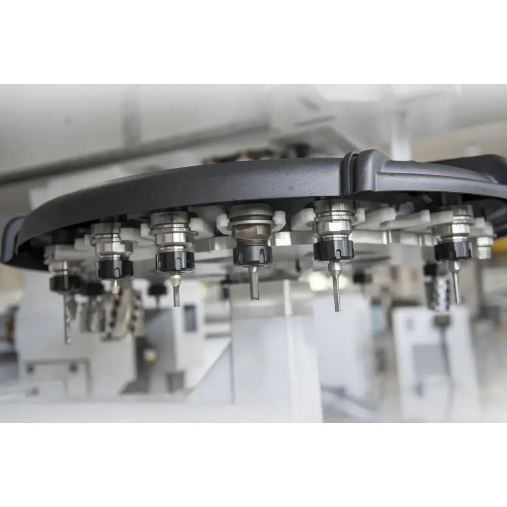 <b>Tools Magazine</b><br/>Standard configured 22 pcs servo rotary tool magazine+ 5 liner tool magazine.