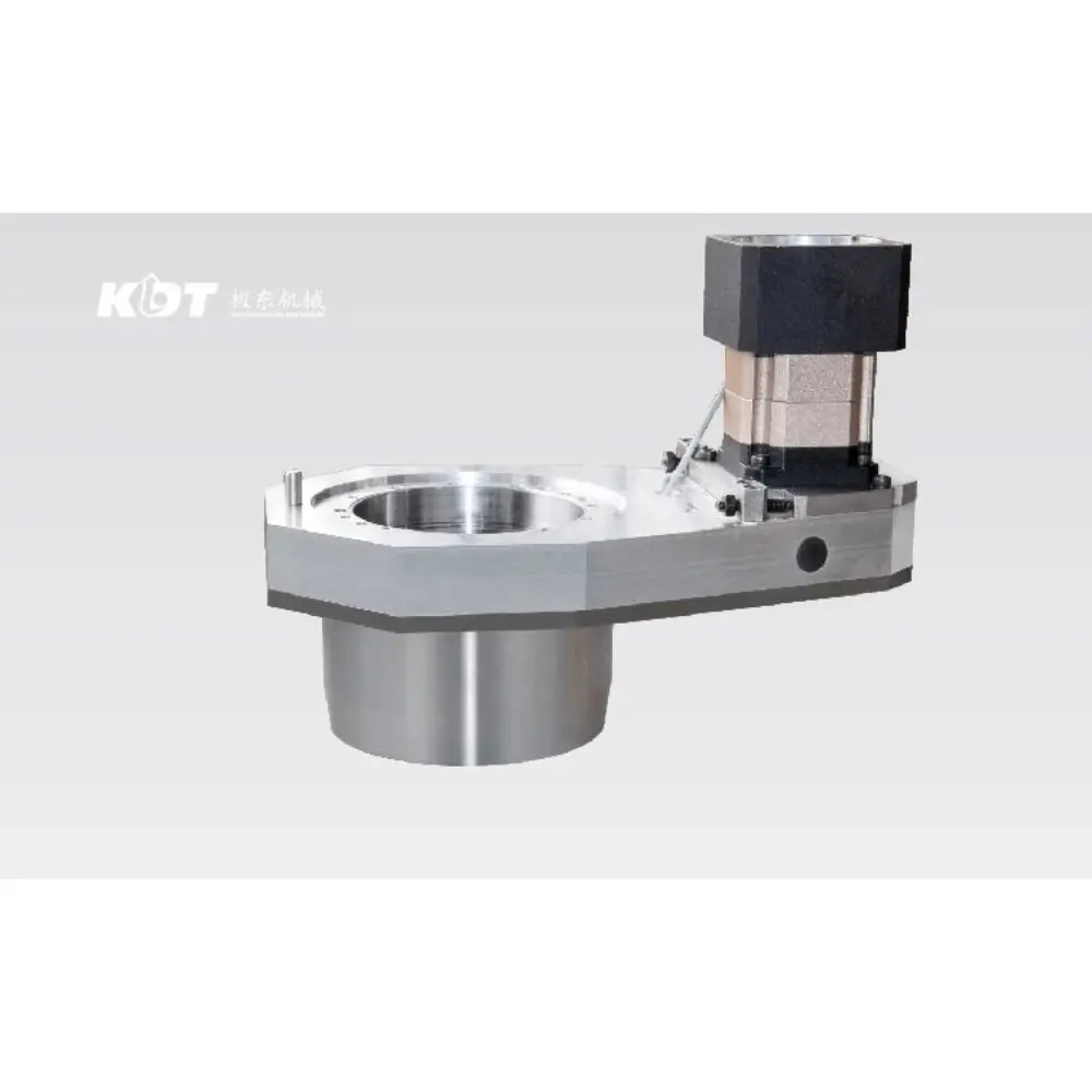 <b>C axis</b><br/>Standard with a C-axis, can be used with various angle heads to achieve.
<br/>Special processes such as bevel cutting and 45° inclined lamino and so on.